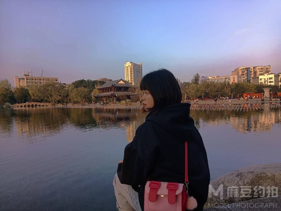 情侣模特
