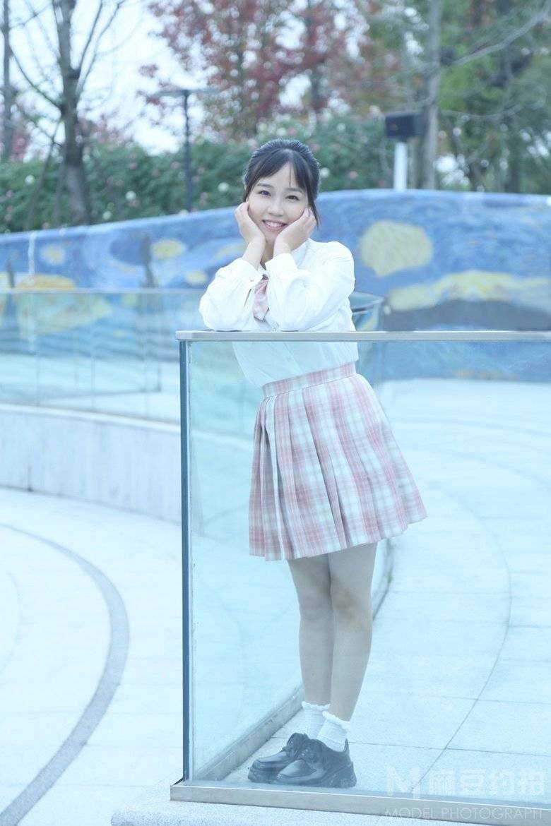 校园模特