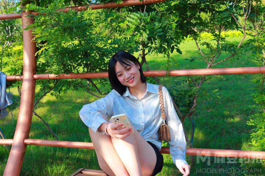 清新模特