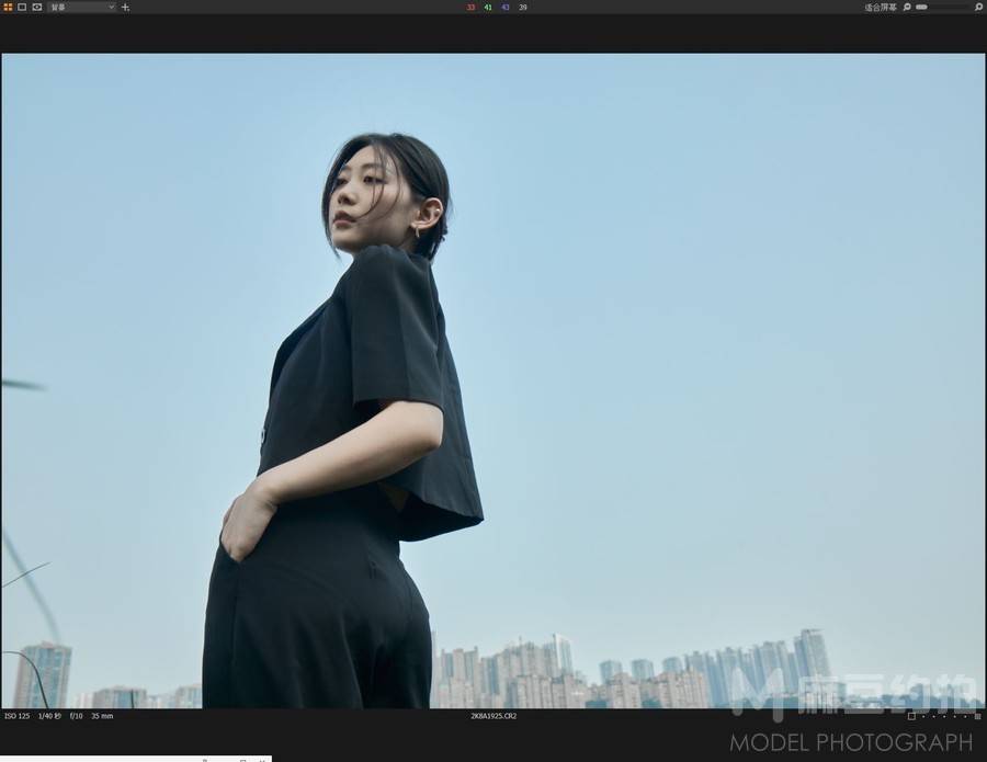 情绪模特