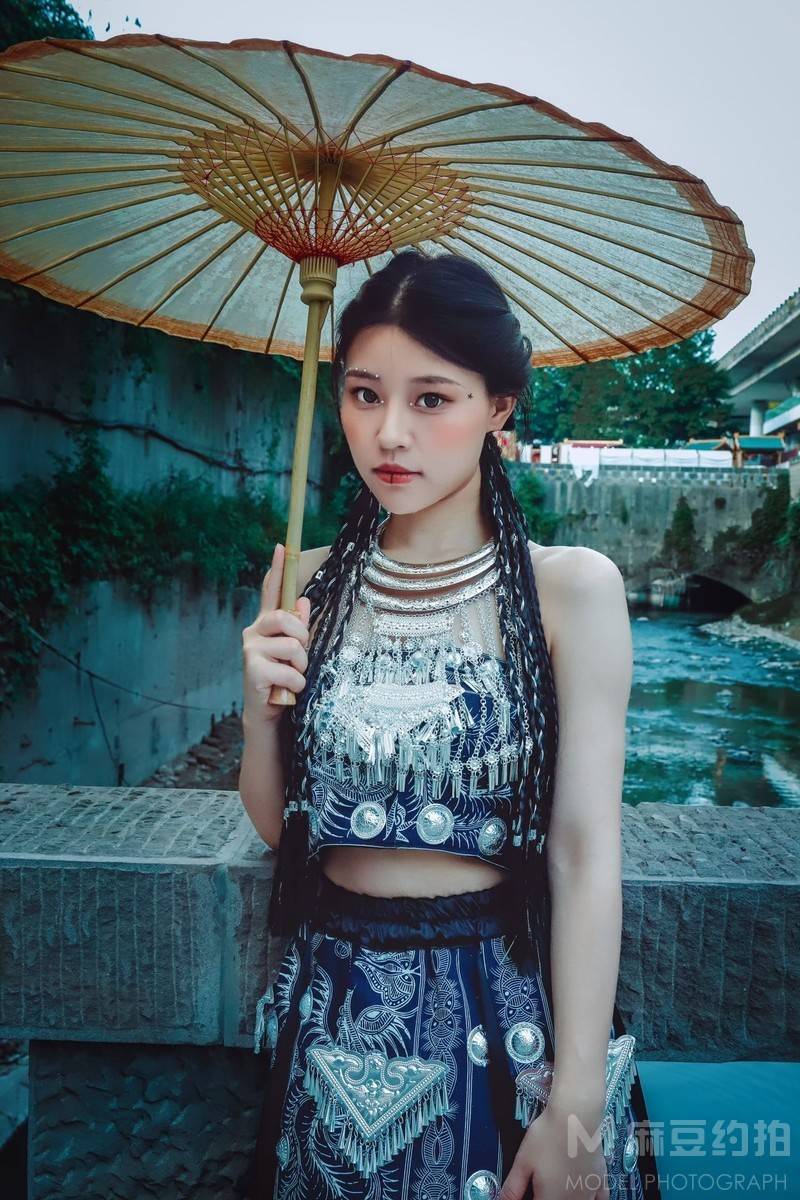 妆容模特