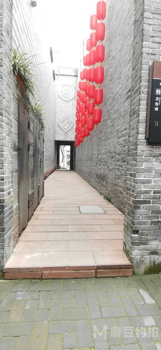 民国模特