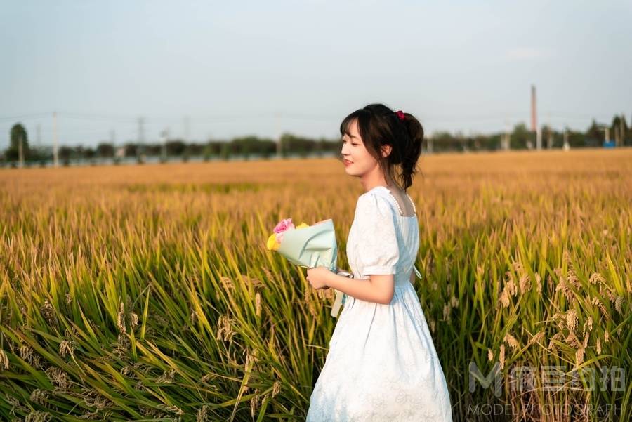 清新模特