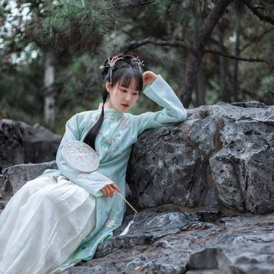 汉服模特