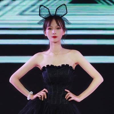 时尚模特