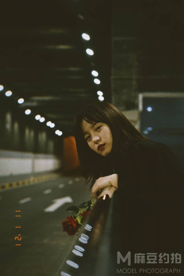 胶片模特