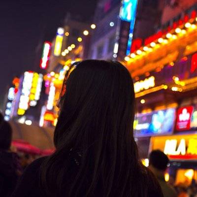 夜景模特