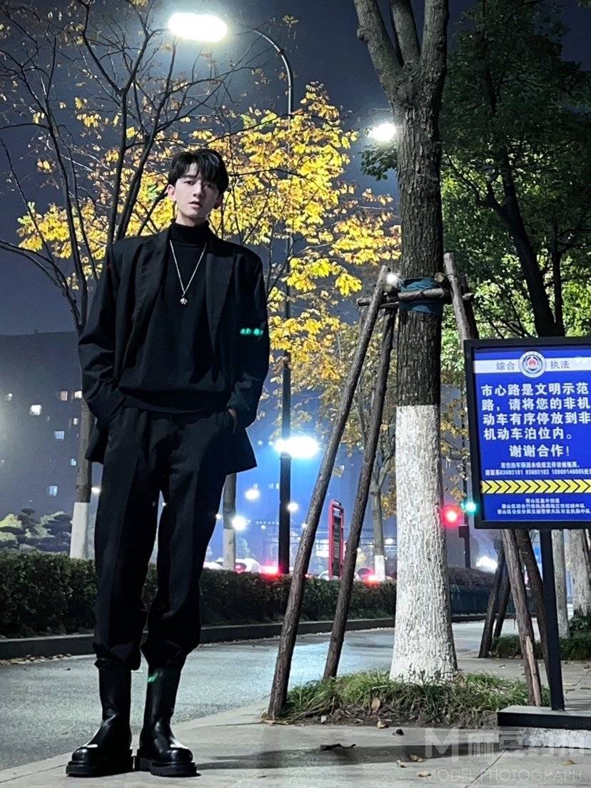 夜景模特