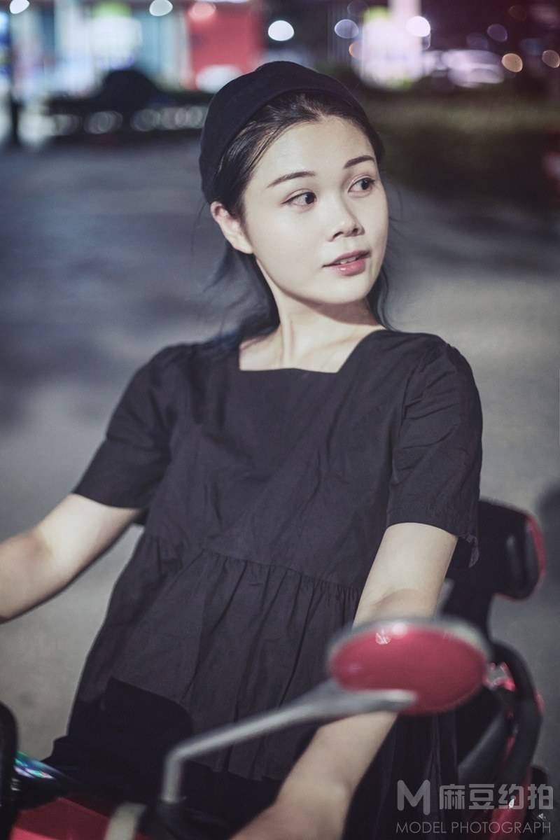 夜景模特