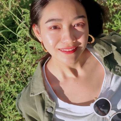 黑白模特