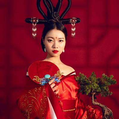 汉服模特