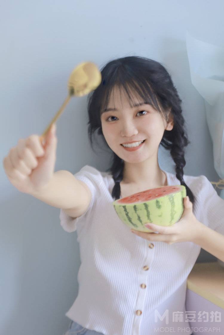 清新模特