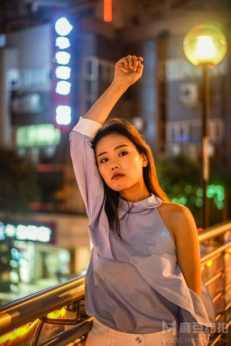 清新模特