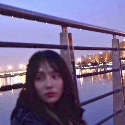 黑白模特