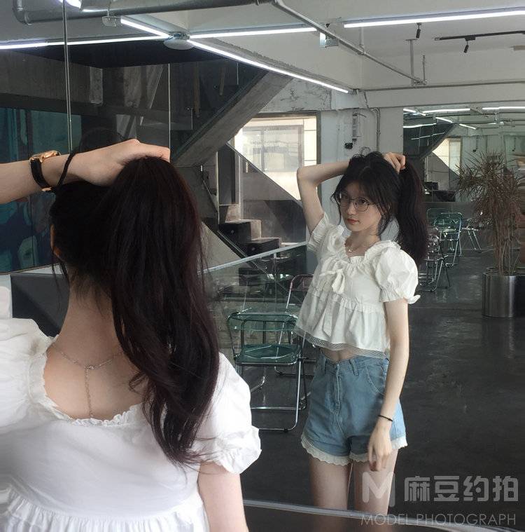 少女模特