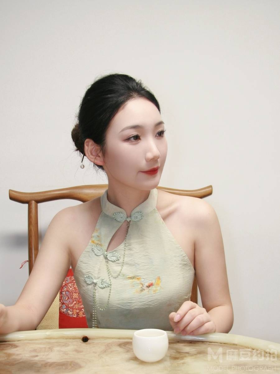 民国模特