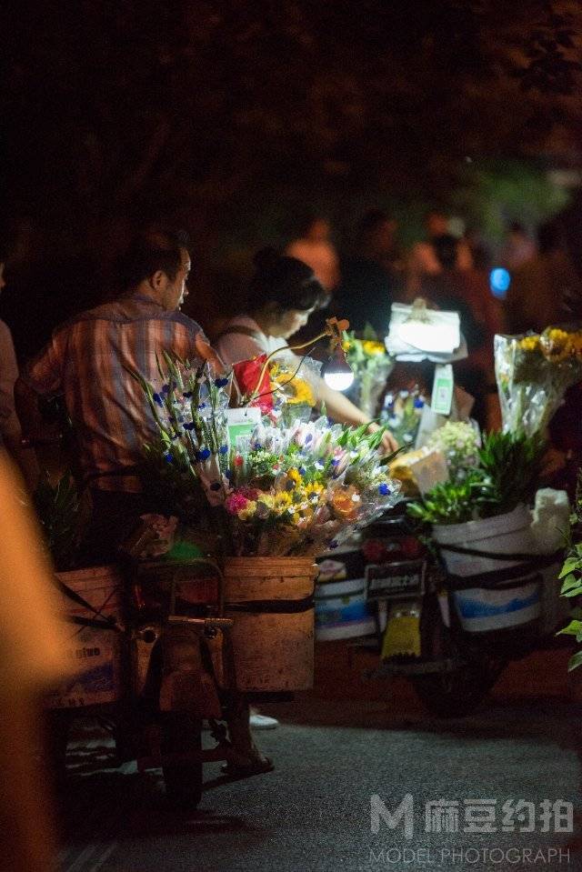 夜景模特
