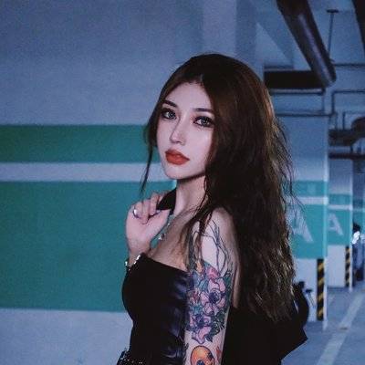 暗黑模特