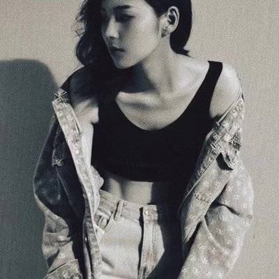 黑白模特
