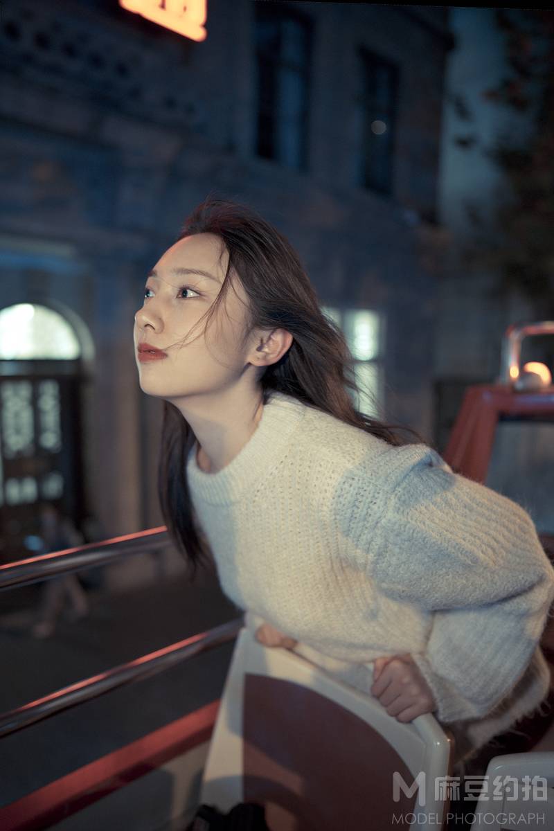 夜景模特