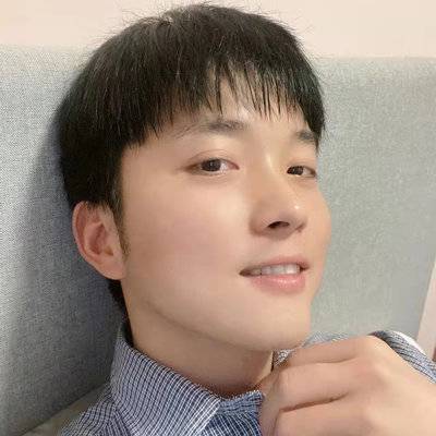 黑白模特