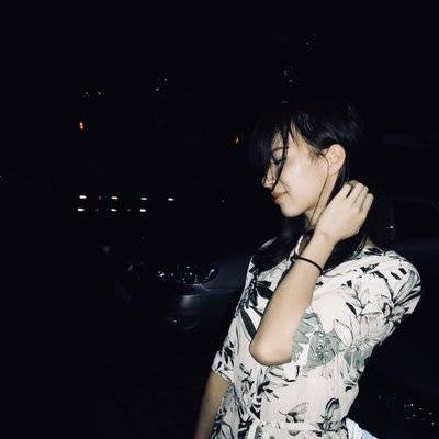 黑白模特