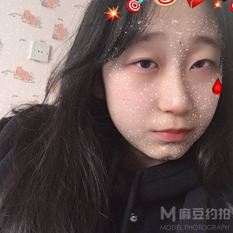 校园模特