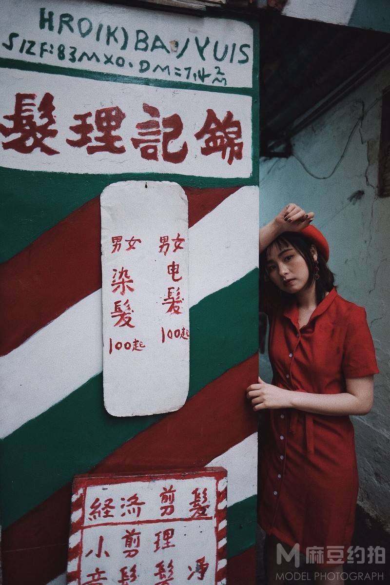 宝丽来模特