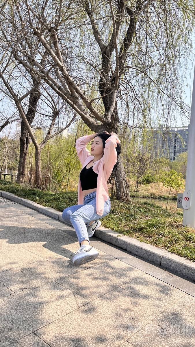 清新模特