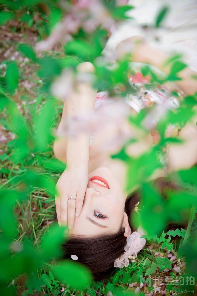 清新模特