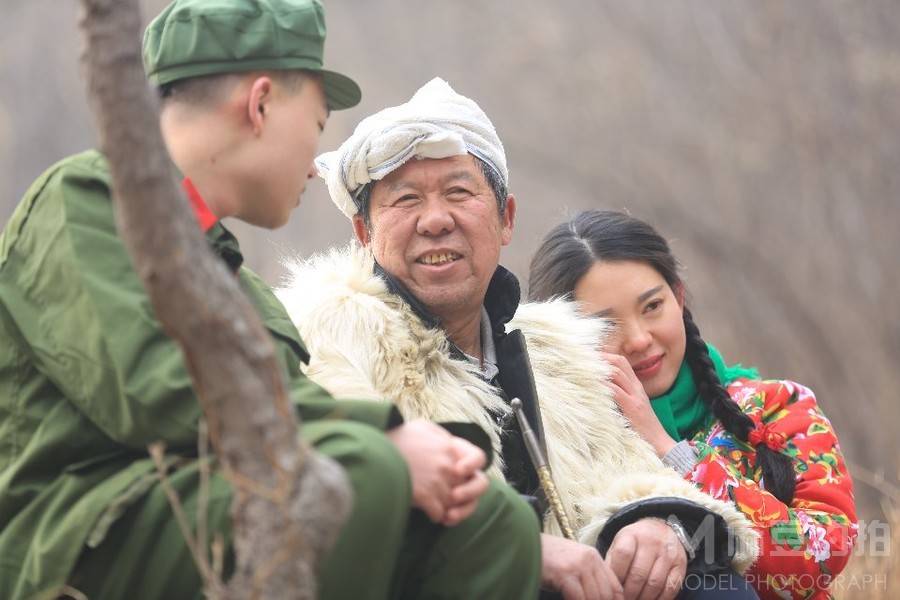 情绪模特