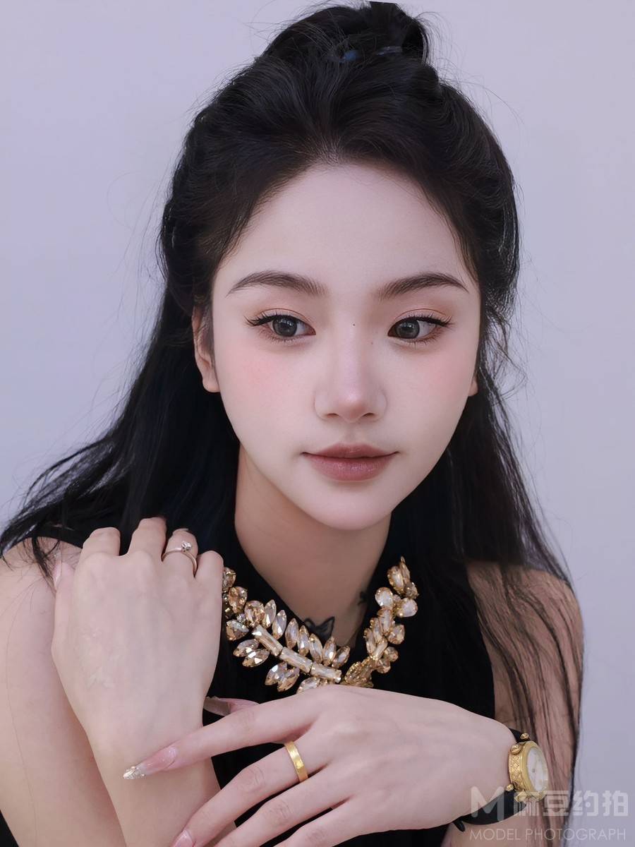 妆容模特