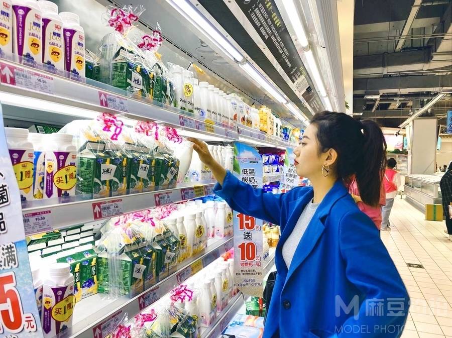 情侣模特
