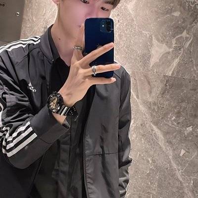 黑白模特