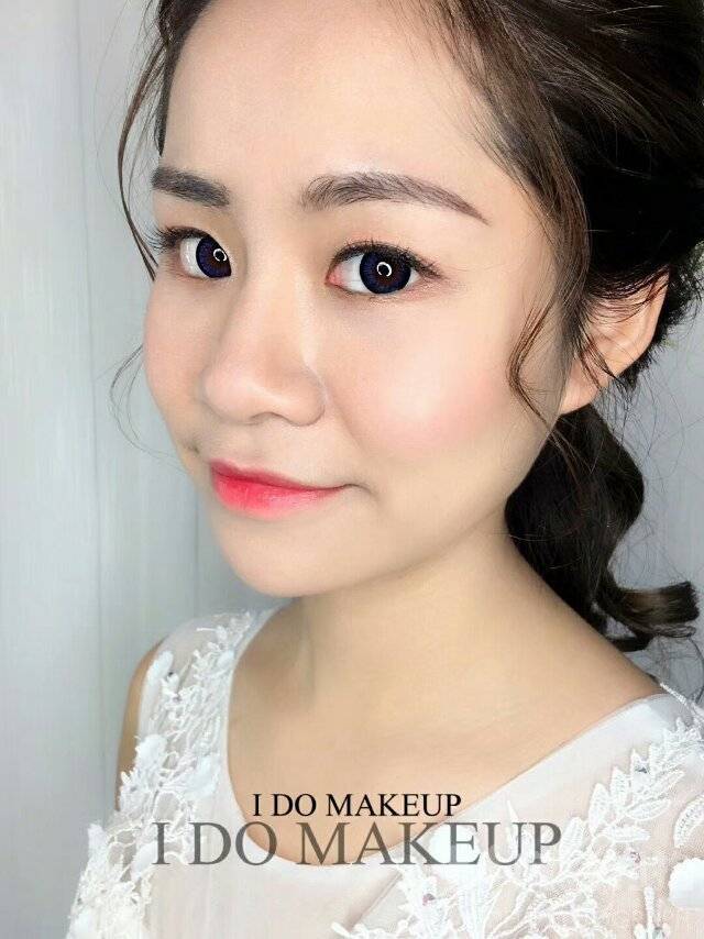 妆容模特