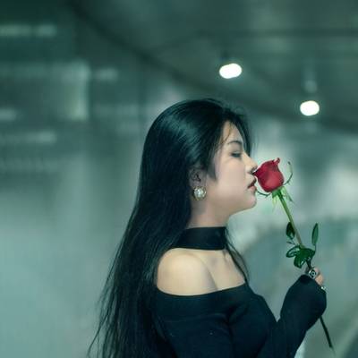 情绪模特