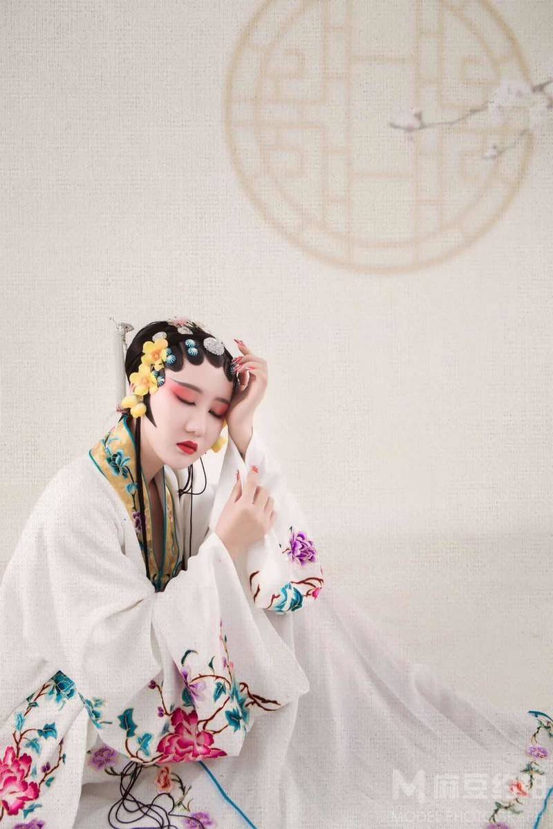 古风模特