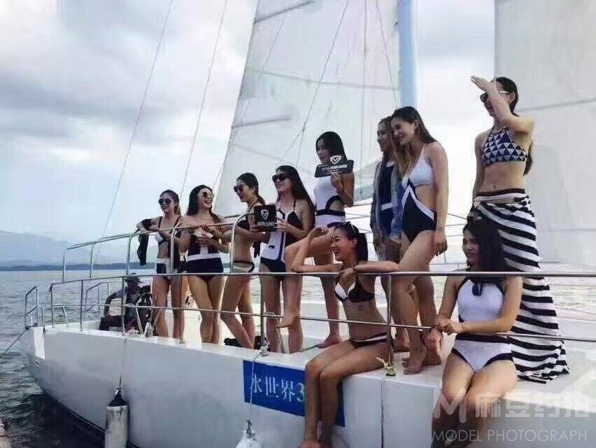 商务模特