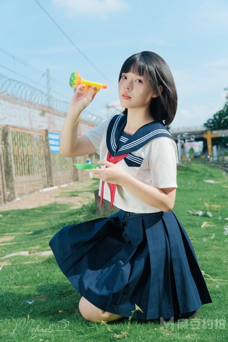 校园模特