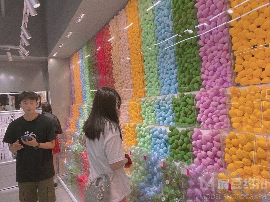 校园模特