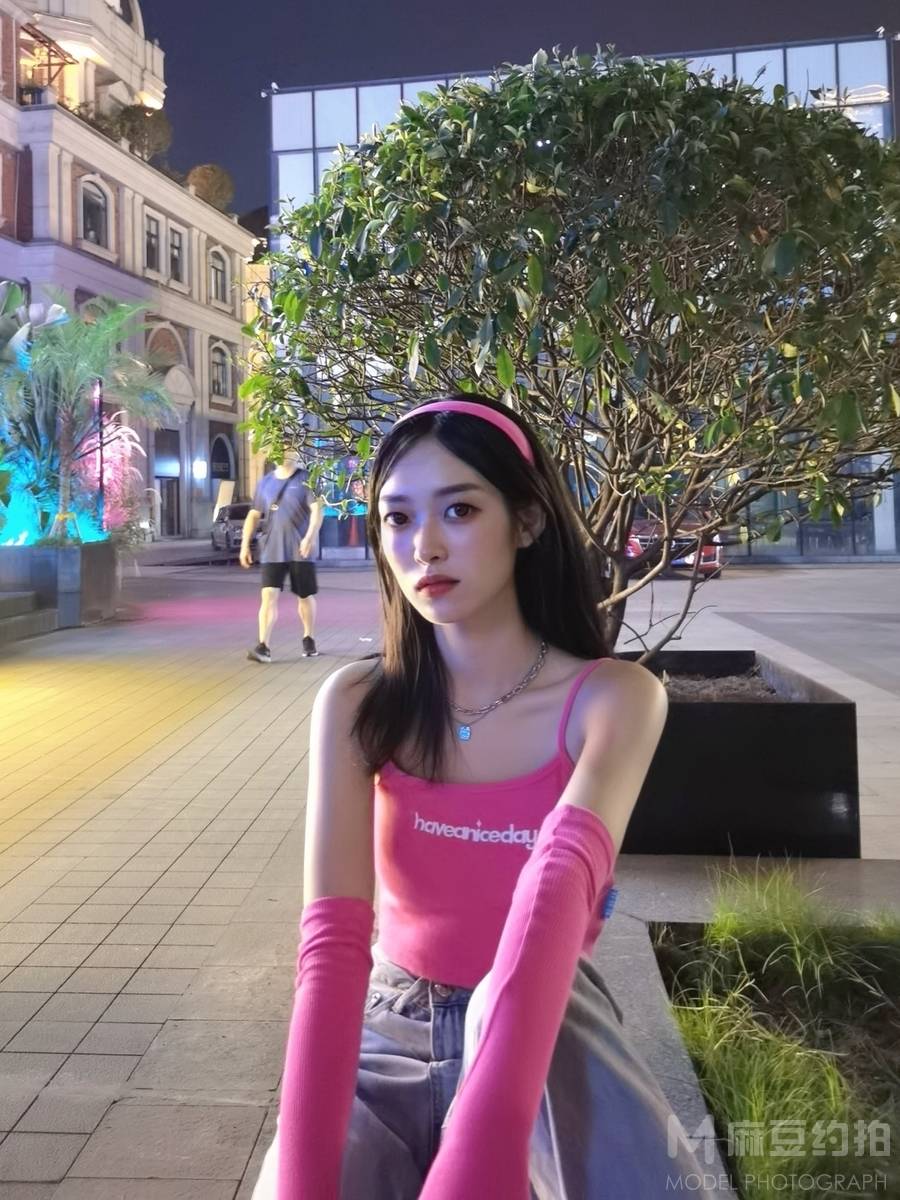 夜景模特
