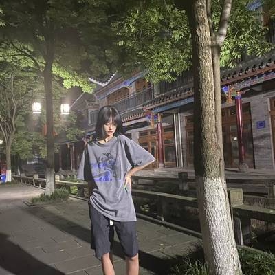 黑白模特
