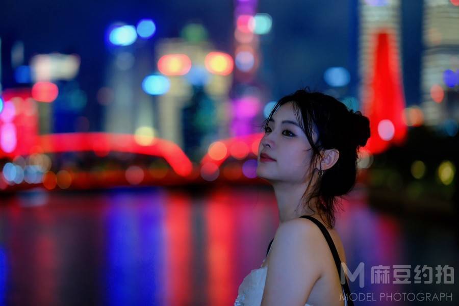 夜景模特