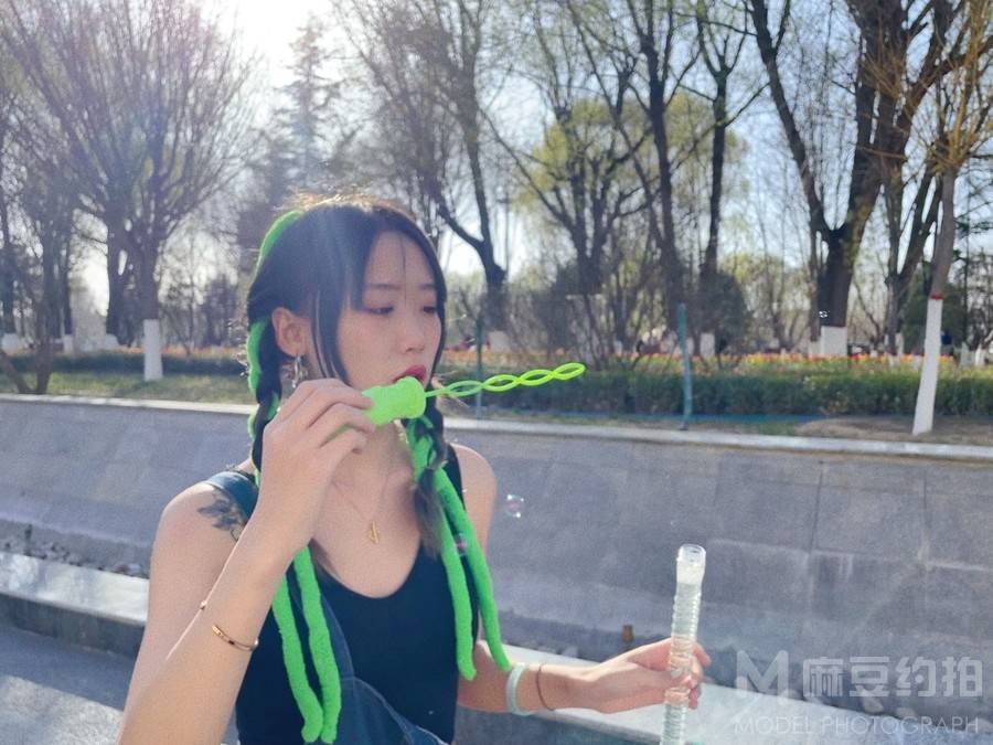 校园模特