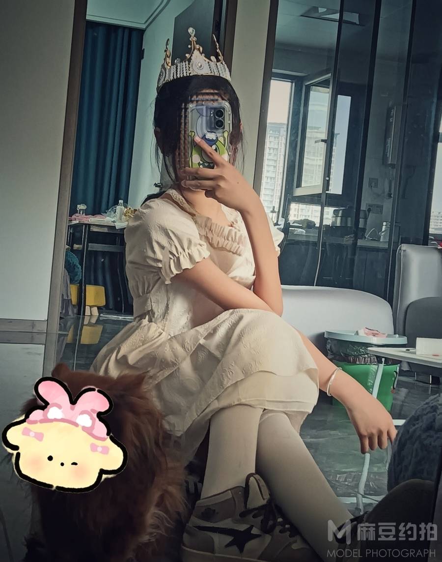 黑白模特
