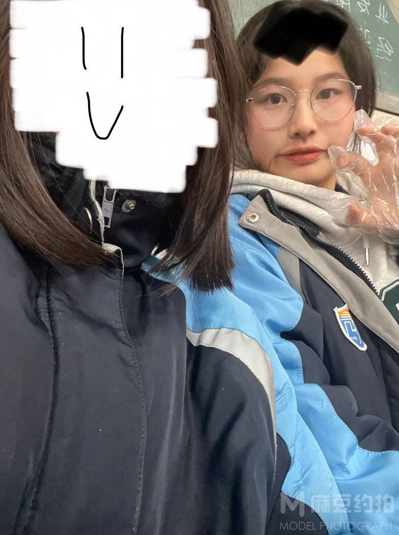校园模特