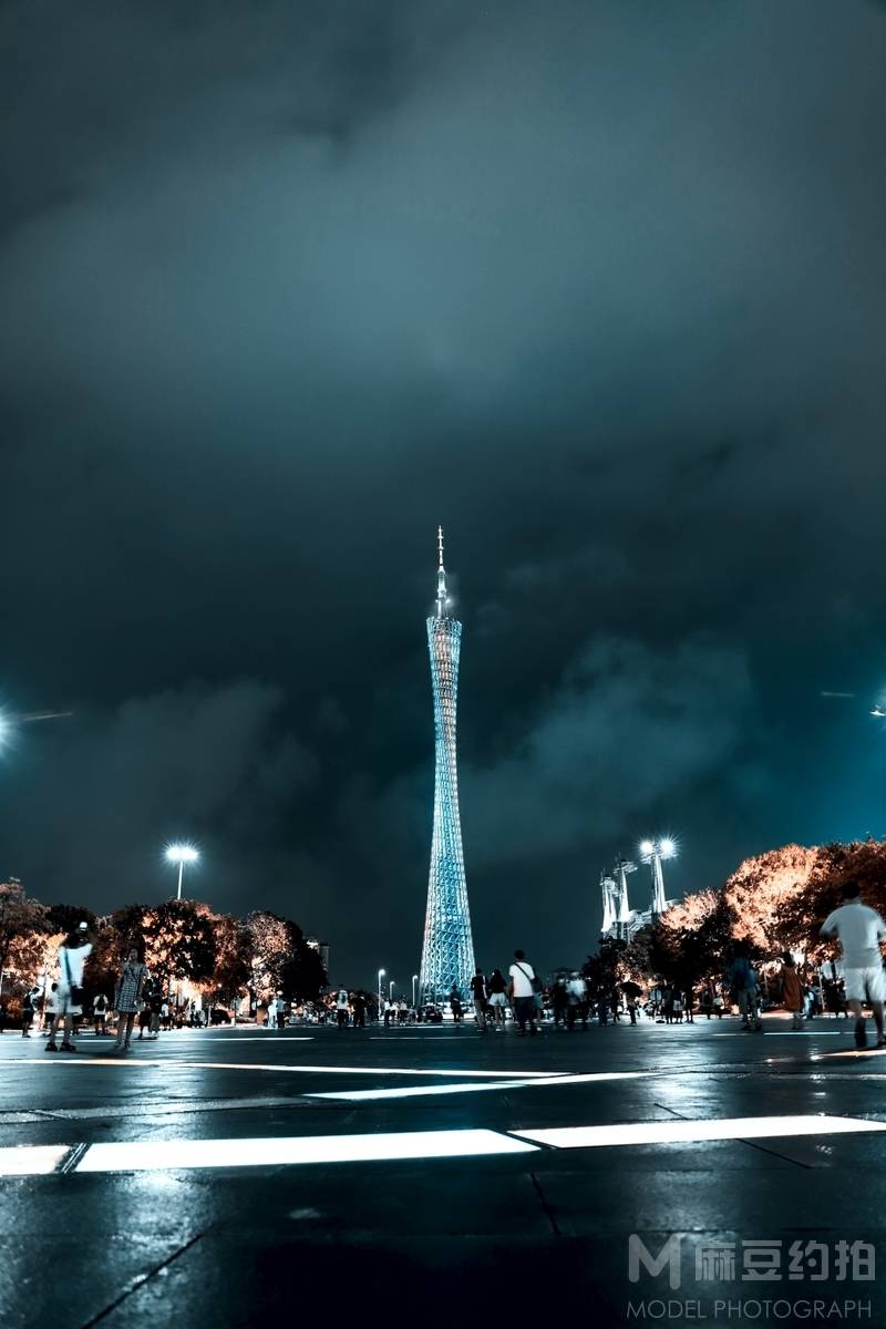 夜景模特