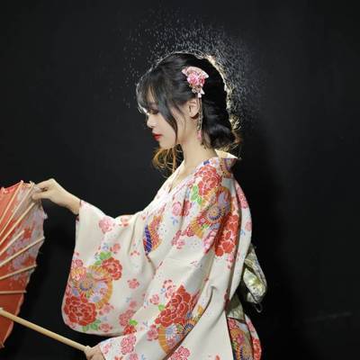 和服模特