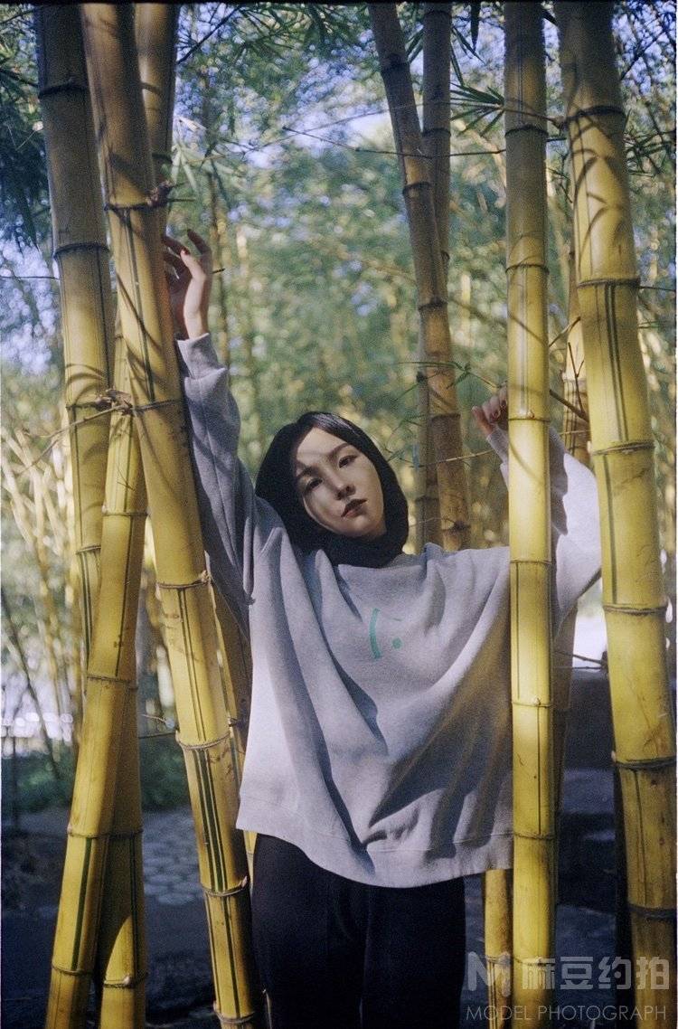 胶片模特