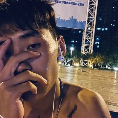 黑白模特